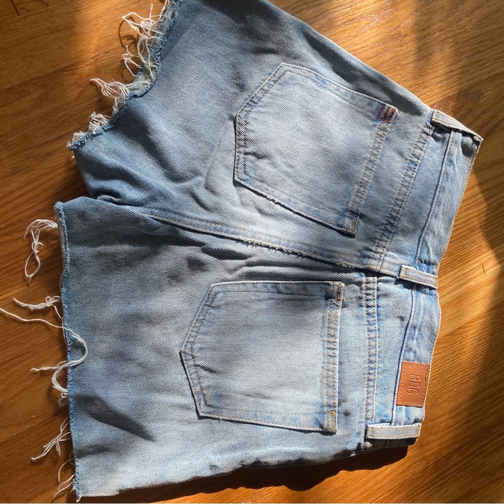 SOLD - Picture 3 of 4